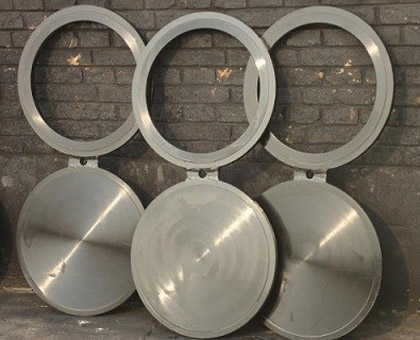 Stainless Spectacle Flanges